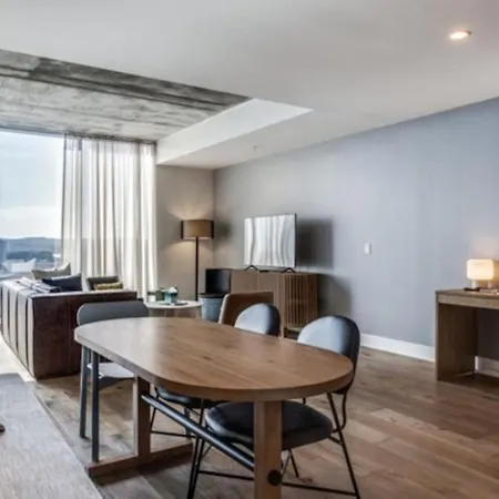 2 Bedroom Lux Panoramic View - Rainey Austin Exterior photo